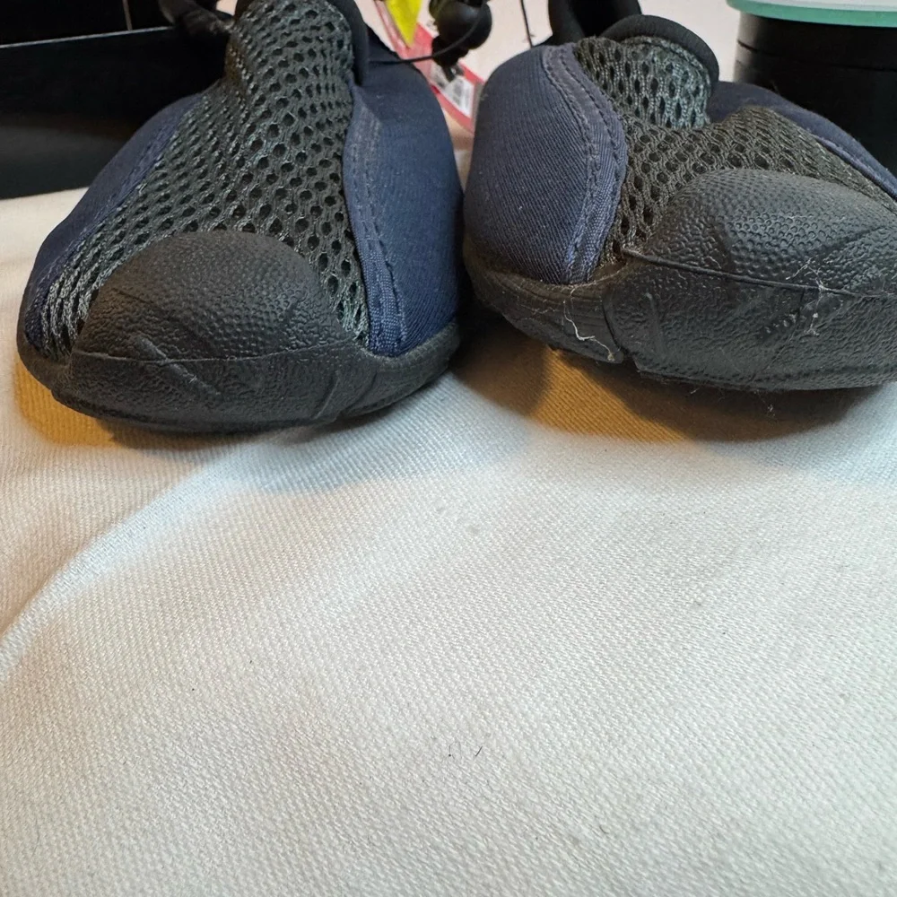 water shoes lifeguard, indoor outdoor use comfort & safety machine washable 13/1